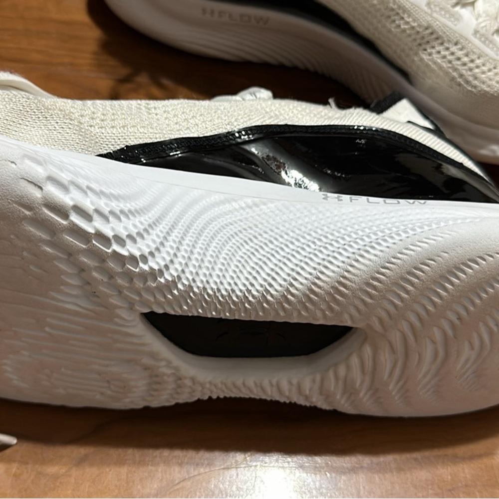 Curry basketball tennis - Picture 3 of 3